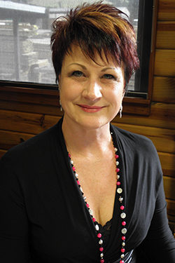 Lynette – Accounts Lynette - Accounts